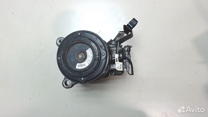 Компрессор кондиционера BMW 5 F10, 2010