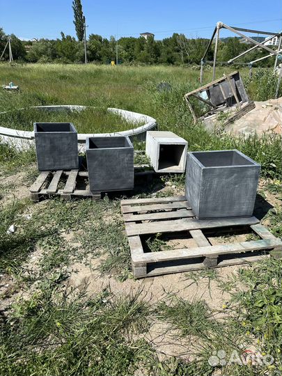 Вазоны 50*50*50 для цветов