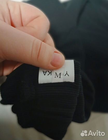 Юбка с разрезом