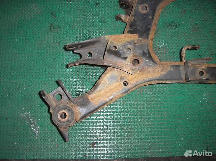 Балка задняя Subaru Tribeca WX 2007