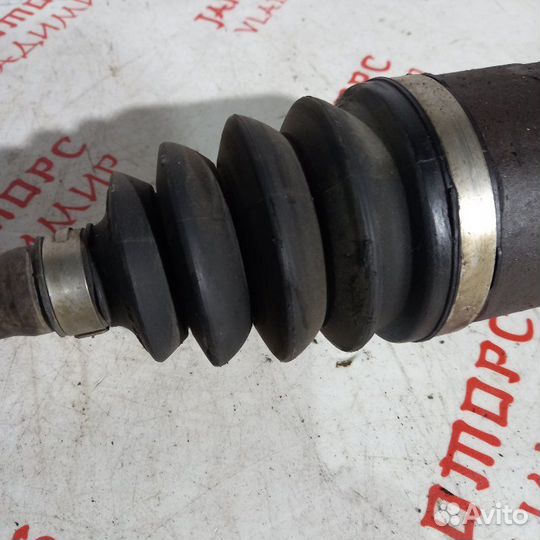 Привод задний левый Ford Escape L3 2.3 2010