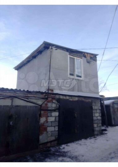 Гараж, > 30 м²