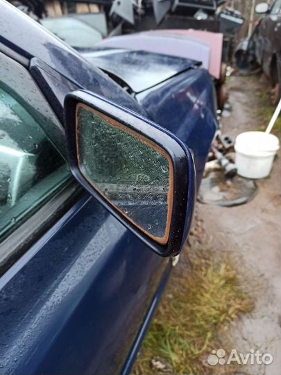 Правое зеркало гольф 3, венто