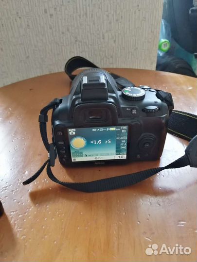 Nikon D3000 kit