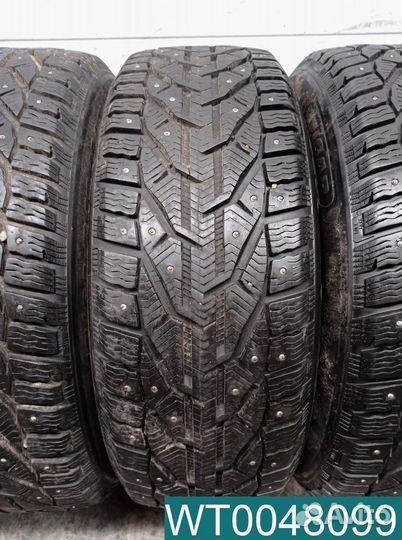 Tigar Ice 215/60 R17 95T