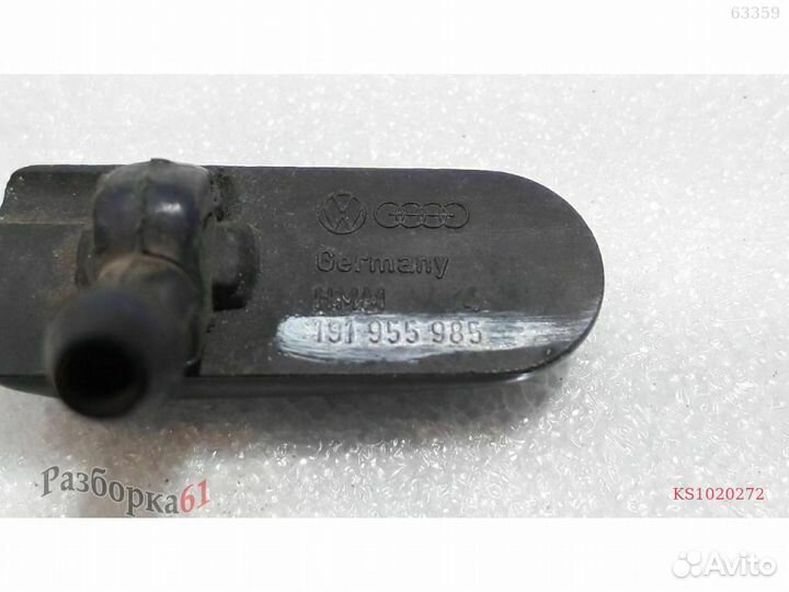 Форсунка омывателя стекла volkswagen golf 2