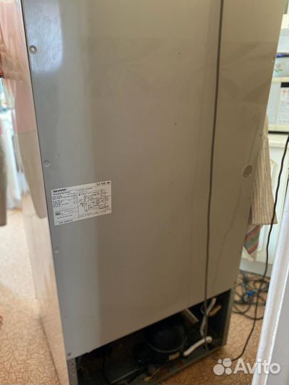 Холодильник sharp