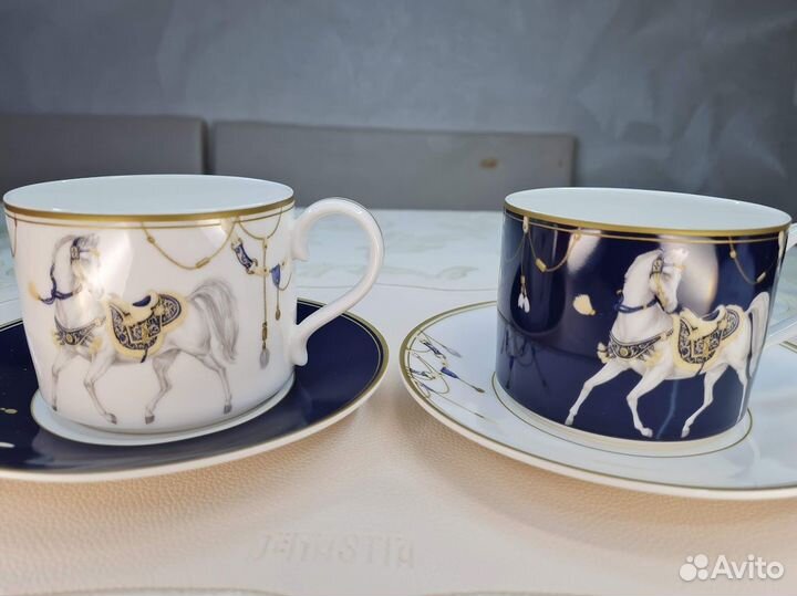 Чайные пары и кружки серии Horse club
