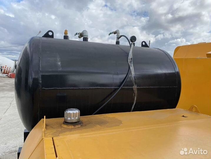 Водобак на миксер абс