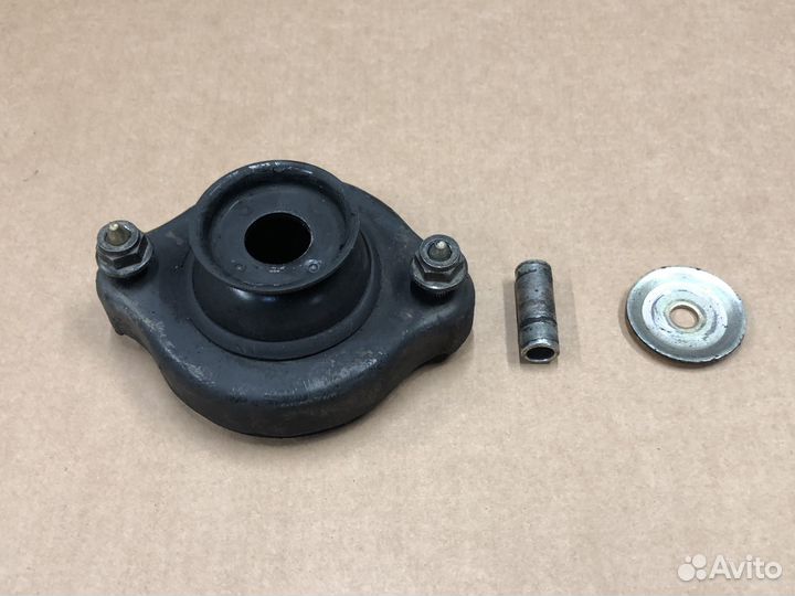 Опора заднего амортизатора Мицубиси Каризма