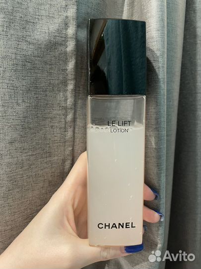 Лосьон chanel le lift