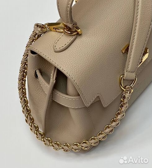 Сумка Louis Vuitton LockMe Ever Mini