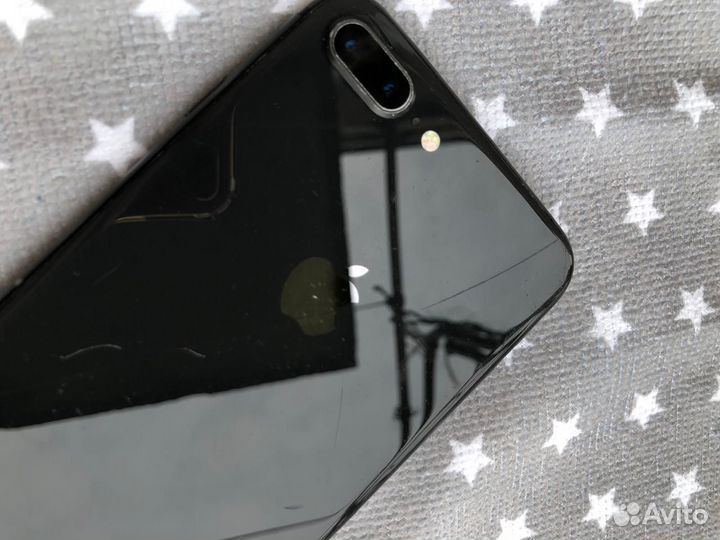 iPhone 8 Plus, 64 ГБ