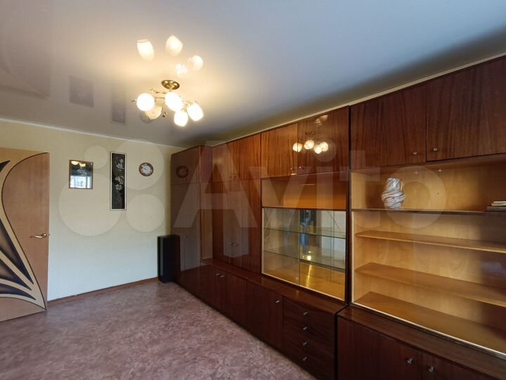 2-к. квартира, 43 м², 2/4 эт.