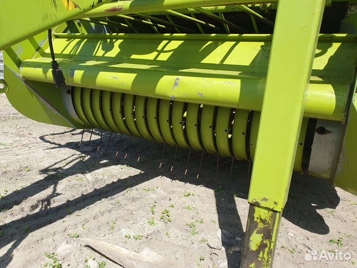 Пресс-подборщик Claas Rollant 46, 2000