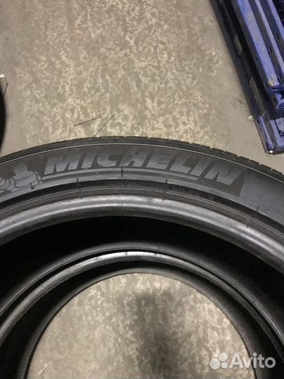 Michelin Pilot Sport PS2 245/40 R19