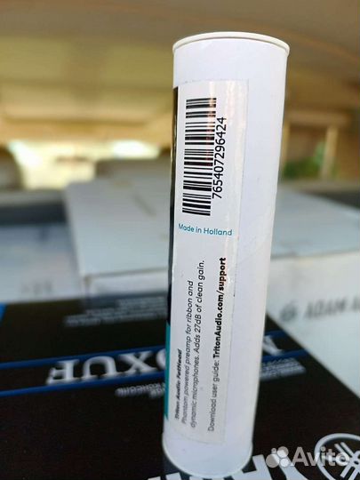 Микрофонный предусилит. Triton Audio FetHead налич