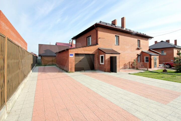 Коттедж 138 м² на участке 3,5 сот.