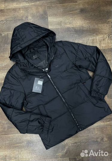 Легкие куртки Armani эргономичные