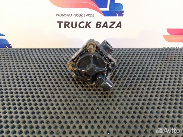 Клапан ускорительный