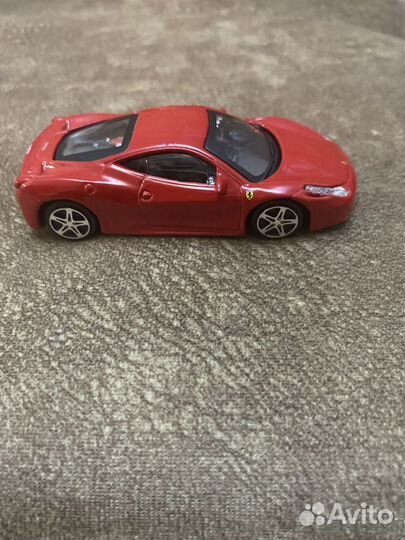 Моделька Феррари