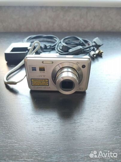 Фотоаппарат Sony cyber shot w220