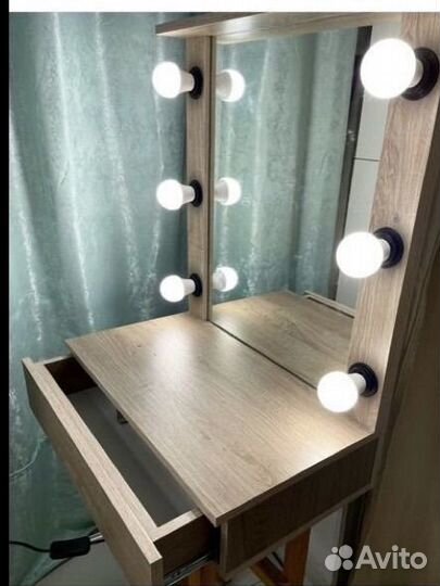 Гримерное зеркало