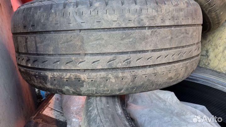 Bridgestone Regno GRVII 235/50 R18