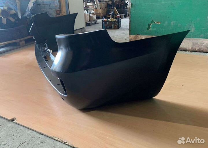 Задний Бампер Toyota Land Cruiser 200