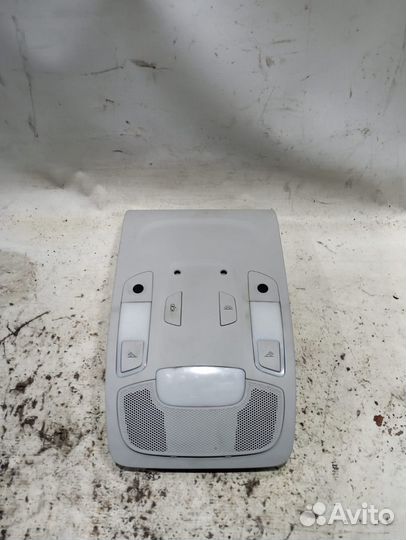 Плафон освещения салона Ауди А6 С7/Audi A6 C7