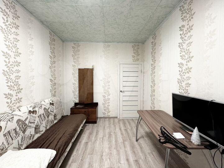 2-к. квартира, 54 м², 2/5 эт.