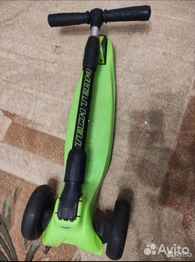 Самокат на 5-7 лет