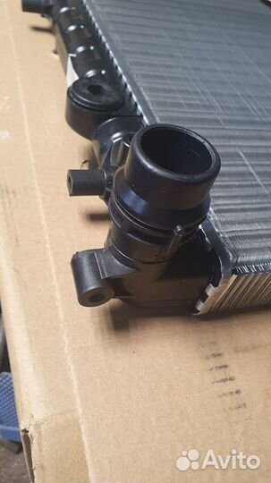 Радиатор охлаждения volkswagen