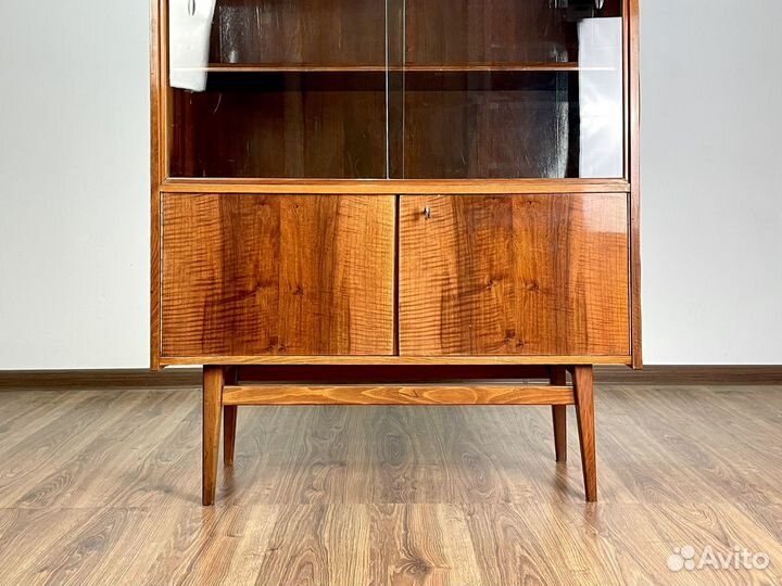 Винтажный книжный шкаф стеллаж mid century modern