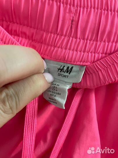 Спортивные шорты H&M (EUR 36)