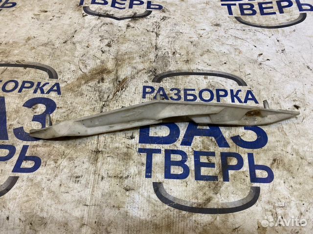 Кронштейн левый бампера Фокус 1