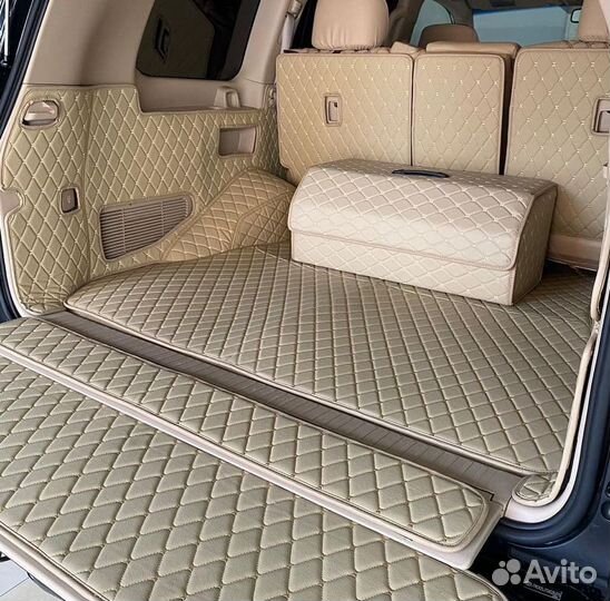 Ленд Крузер 200 ковер из эко-кожи в багажник Y3DZ1
