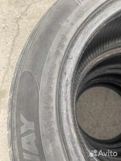 Headway HR607 215/55 R16