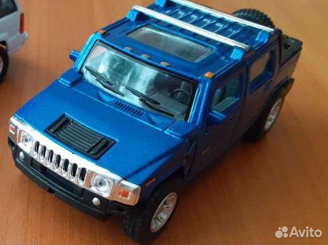 Машинки модельки 1:40. Hummer