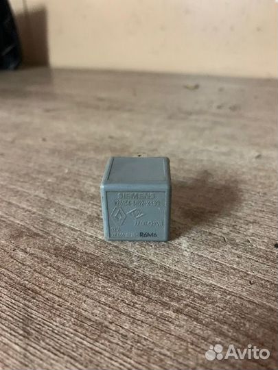 Реле Logan Scenic Kangoo