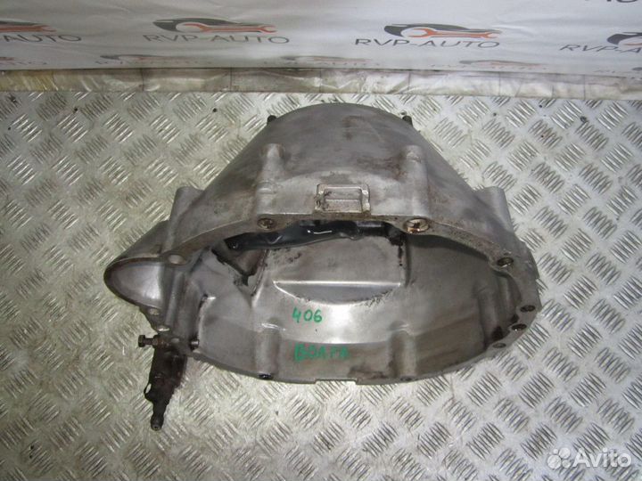Колокол, картер сцепления змз 406