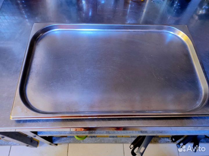 Гастроемкости 1/1 и ёмкости для столовых приборов