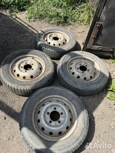 Tunga 4x4 185/75 R16