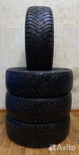 Nokian Tyres Hakkapeliitta 8 215/65 R16