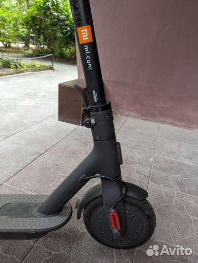 Электросамокат Xiaomi Mijia M365