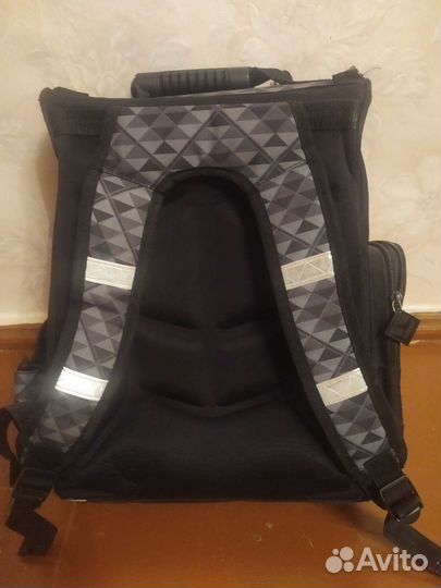 Рюкзак для мальчика ортопедический