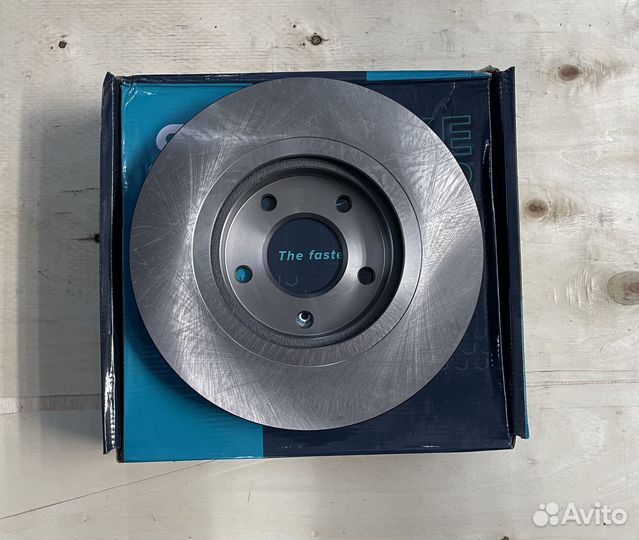 Диск тормозной передний nissan renault BR22131T