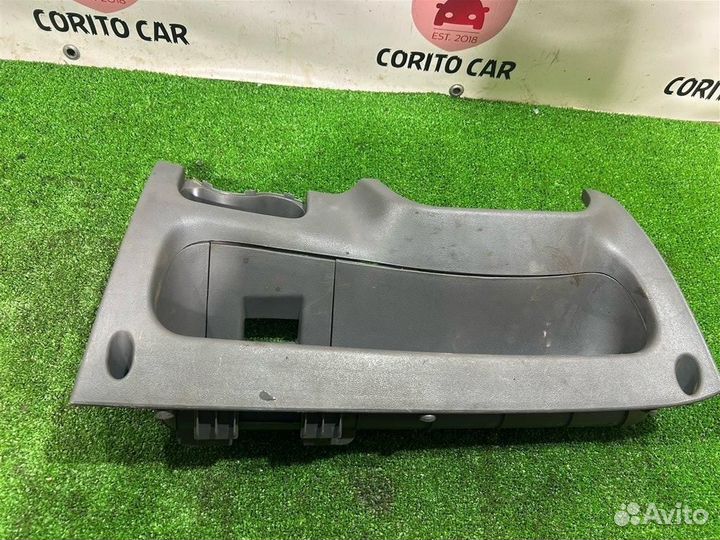 Накладка торпедо Kia Rio 2 JB G4EE 2006