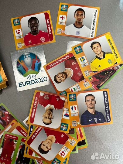 Наклейки panini Чемпионат Европы 2020