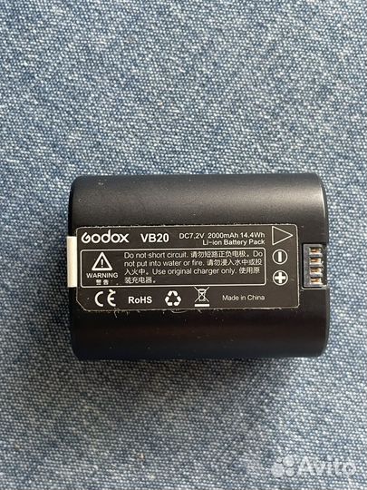 Вспышка godox v350s